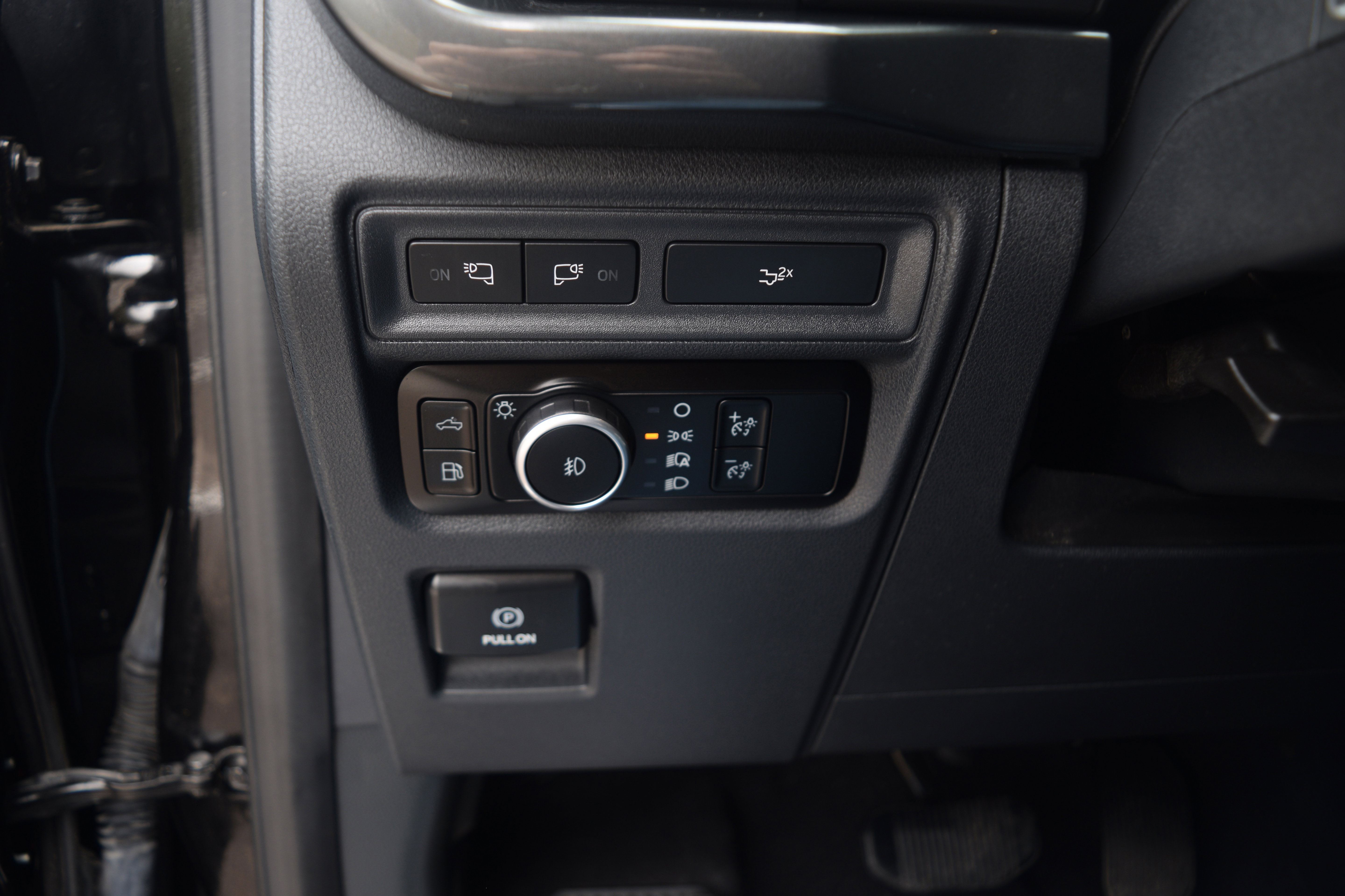 Used 2023 Ford F150 XLT w/ Equipment Group 302A High image 7