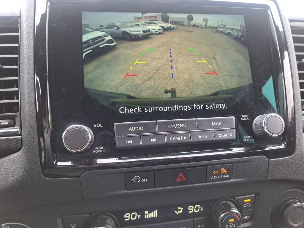 Used 2024 Nissan Frontier PRO-4X w/ Technology Package image 11