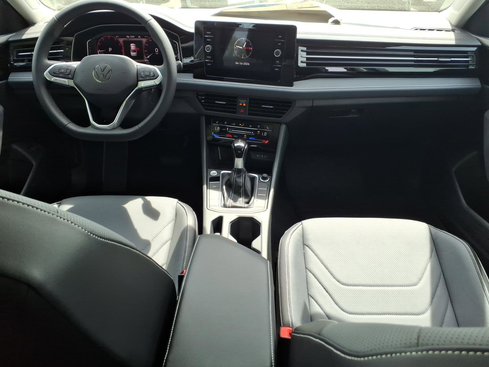 New 2026 Volkswagen Jetta SEL image 8