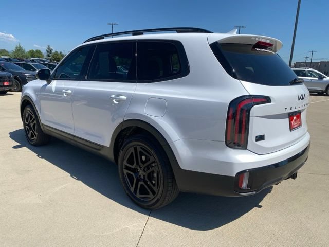 Used 2025 Kia Telluride EX X-Line AWD/4WD image 3