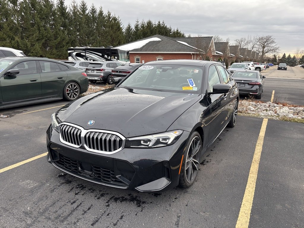 Used 2023 BMW 330i xDrive Sedan w/ M Sport Package image 7
