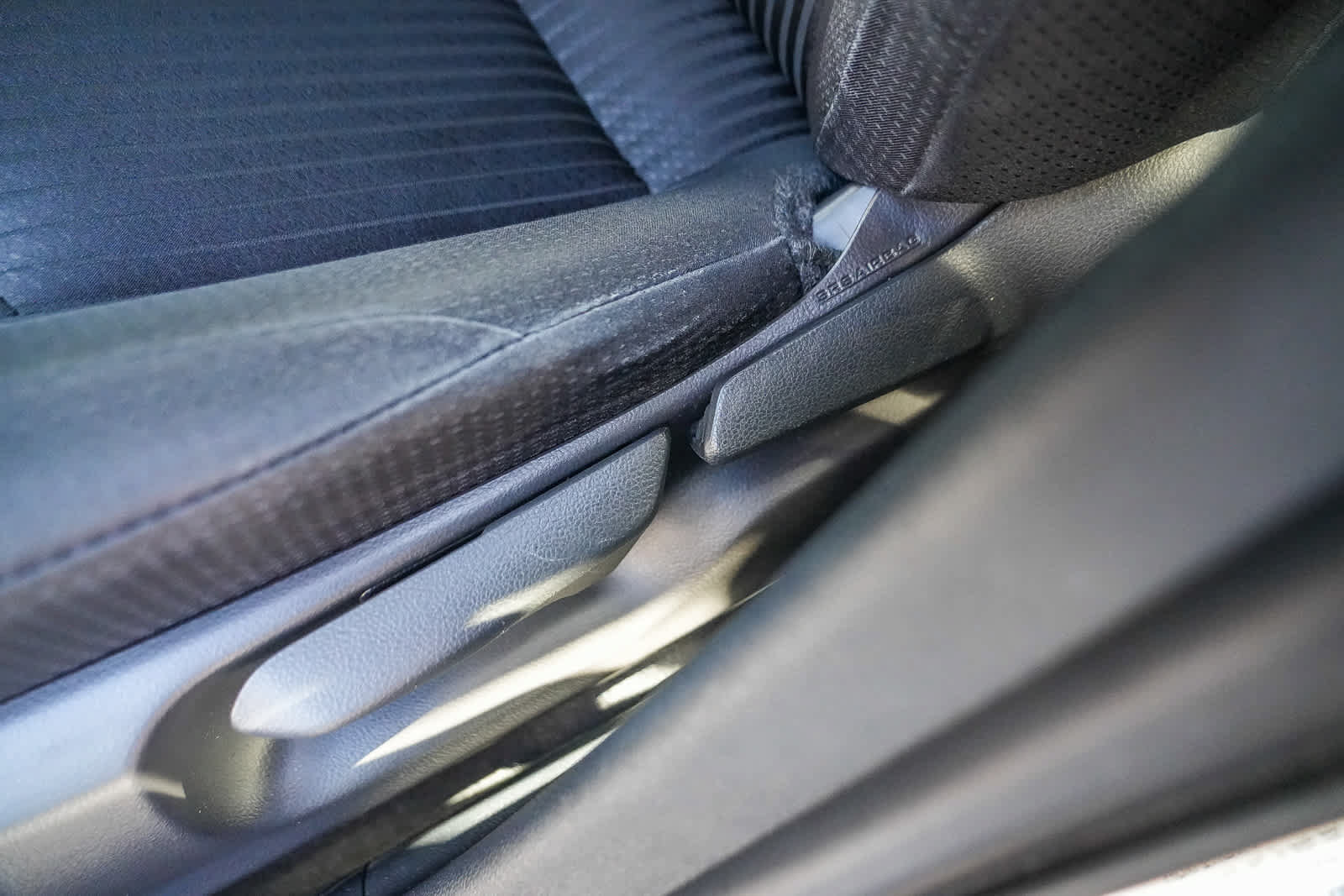 Used 2021 Toyota Prius Prime LE w/ Carpet Mat Package (TMS) FWD image 21