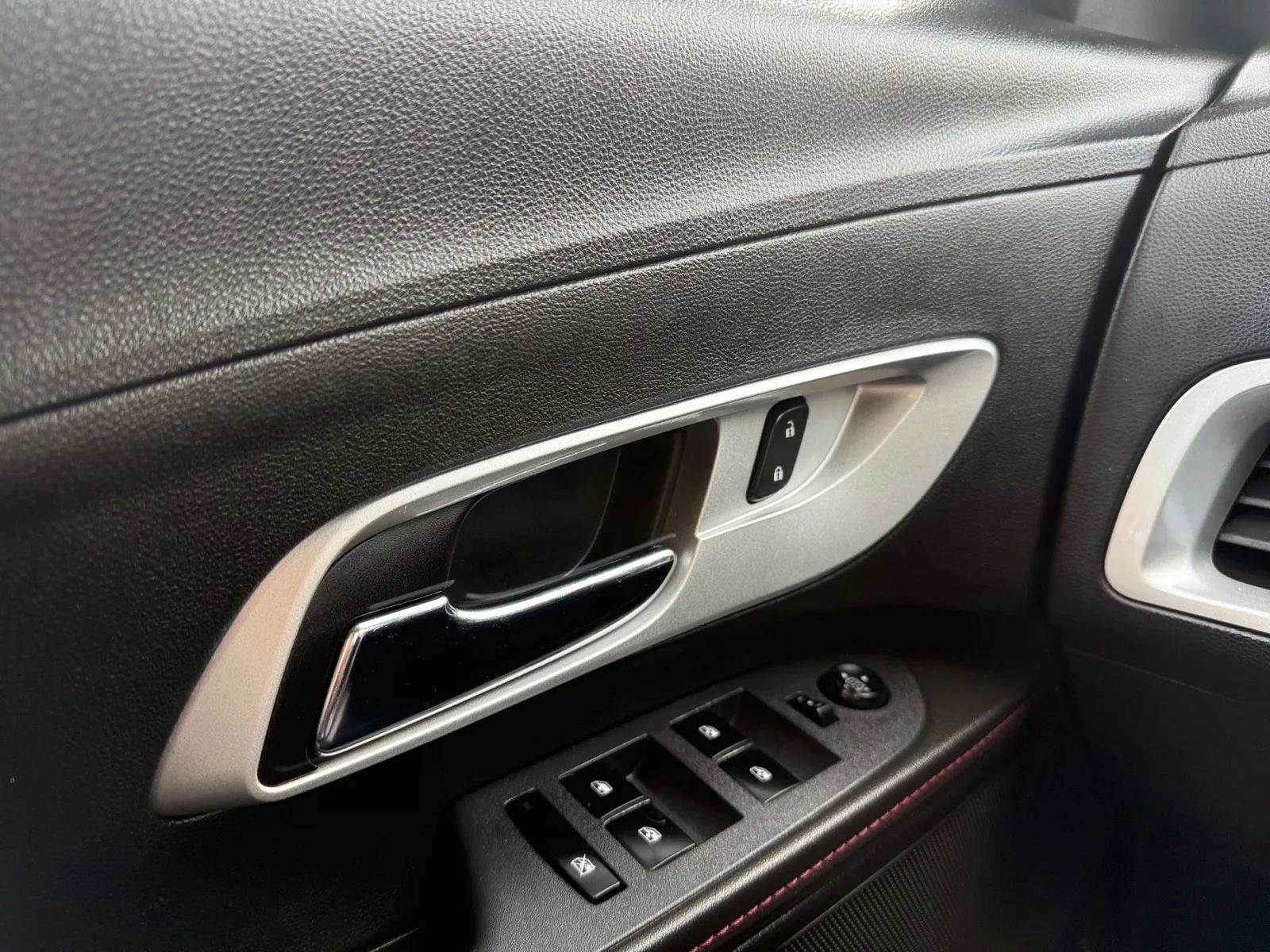 Used 2012 Chevrolet Equinox LT image 20