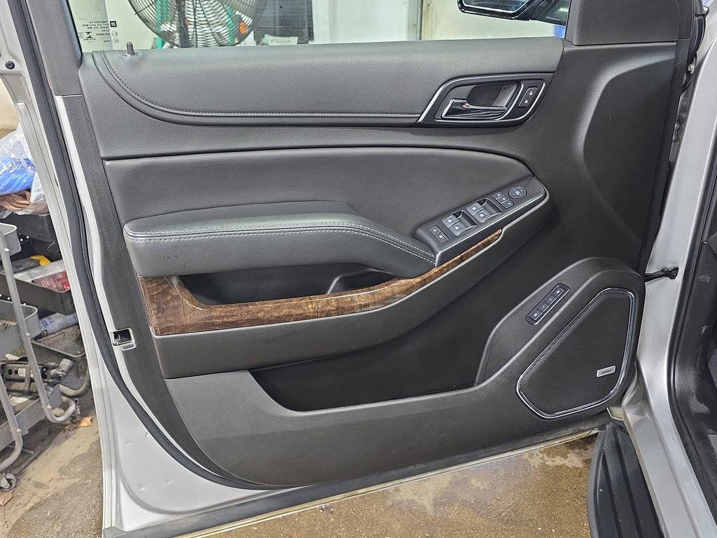 Used 2019 Chevrolet Tahoe LT image 30