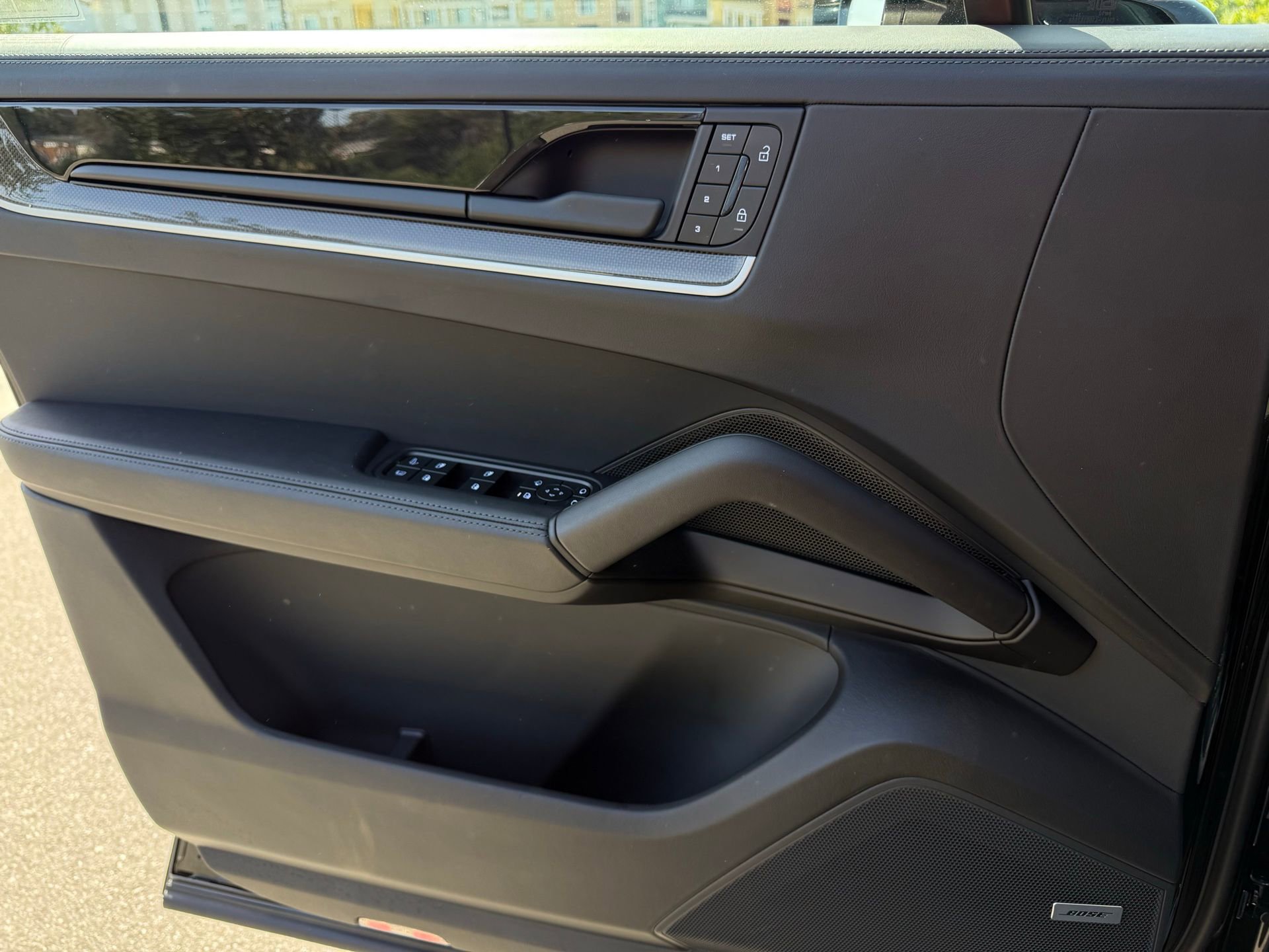 Certified 2025 Porsche Cayenne Turbo image 24