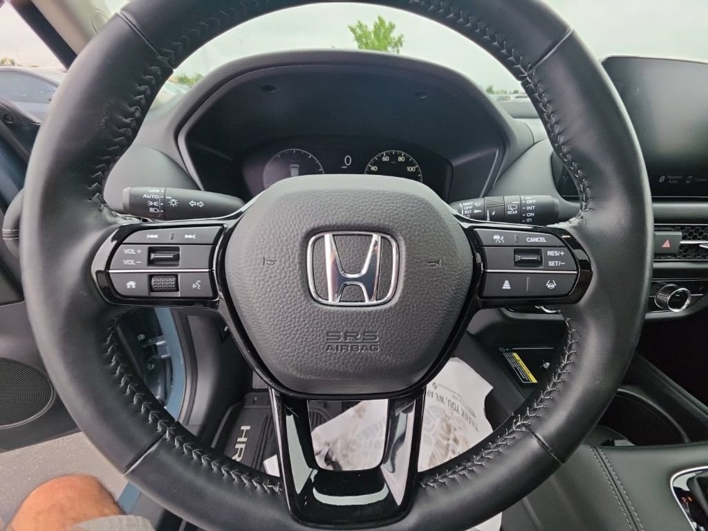 Used 2025 Honda HR-V EX-L image 15