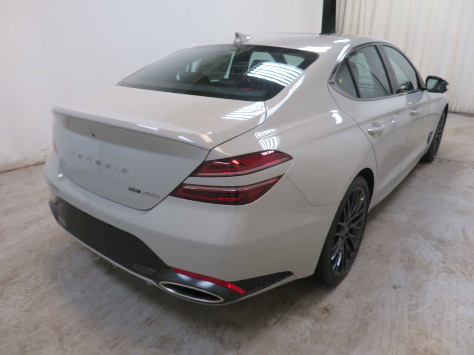 New 2026 Genesis G70 3.3T Prestige image 6