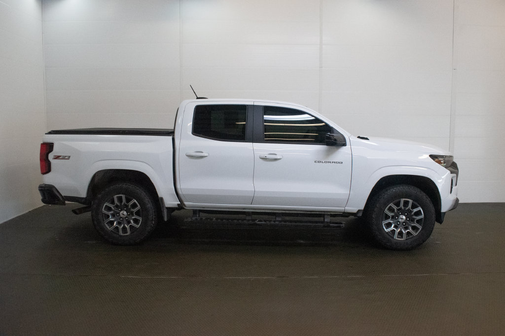Used 2026 Chevrolet Colorado Z71 w/ Z71 Convenience Package 2 AWD/4WD image 3