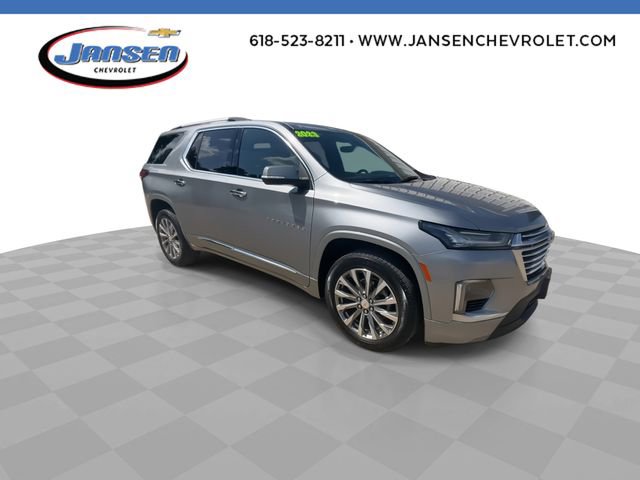 Used 2023 Chevrolet Traverse Premier FWD image 2