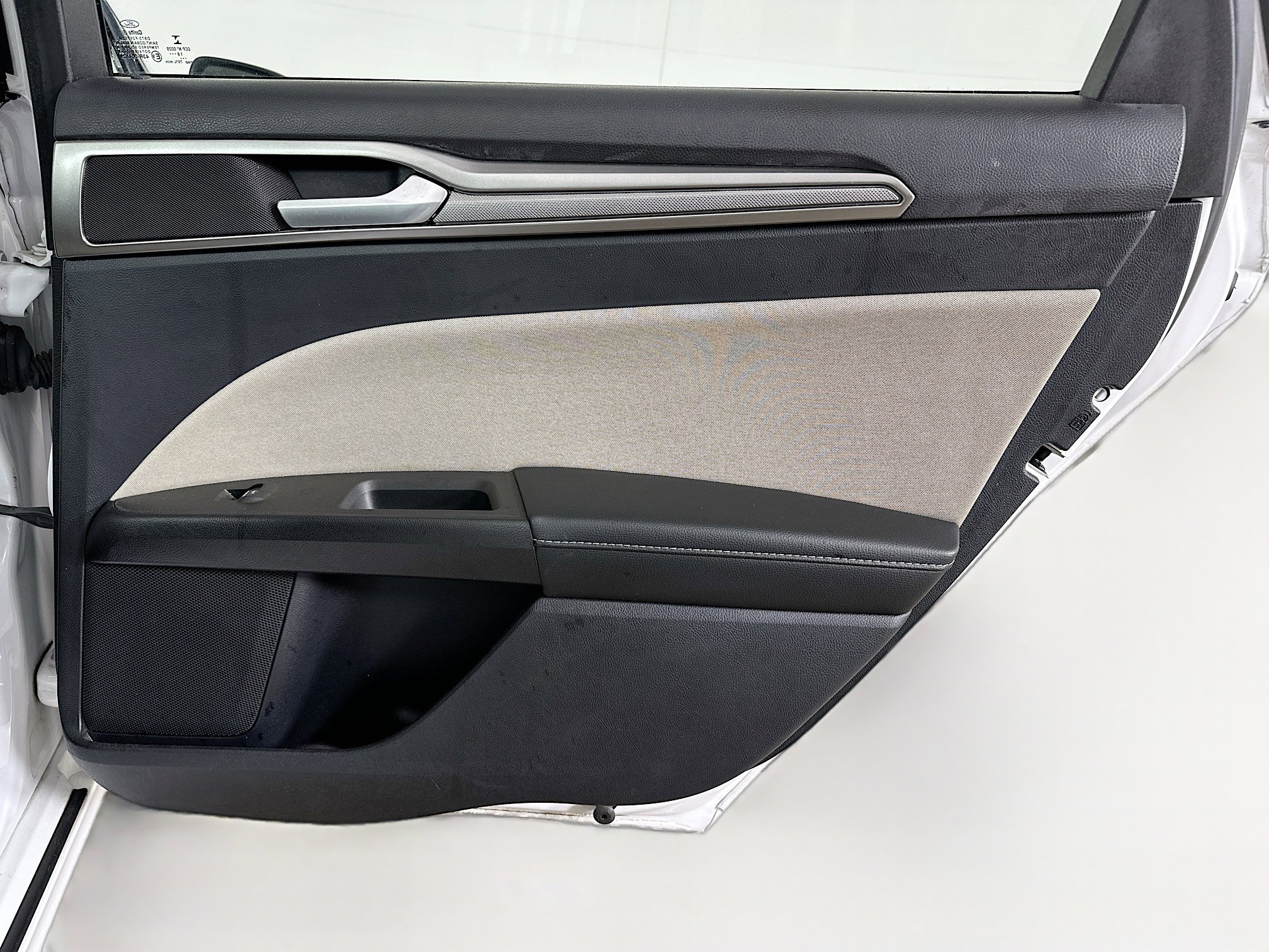 Used 2019 Ford Fusion S image 28