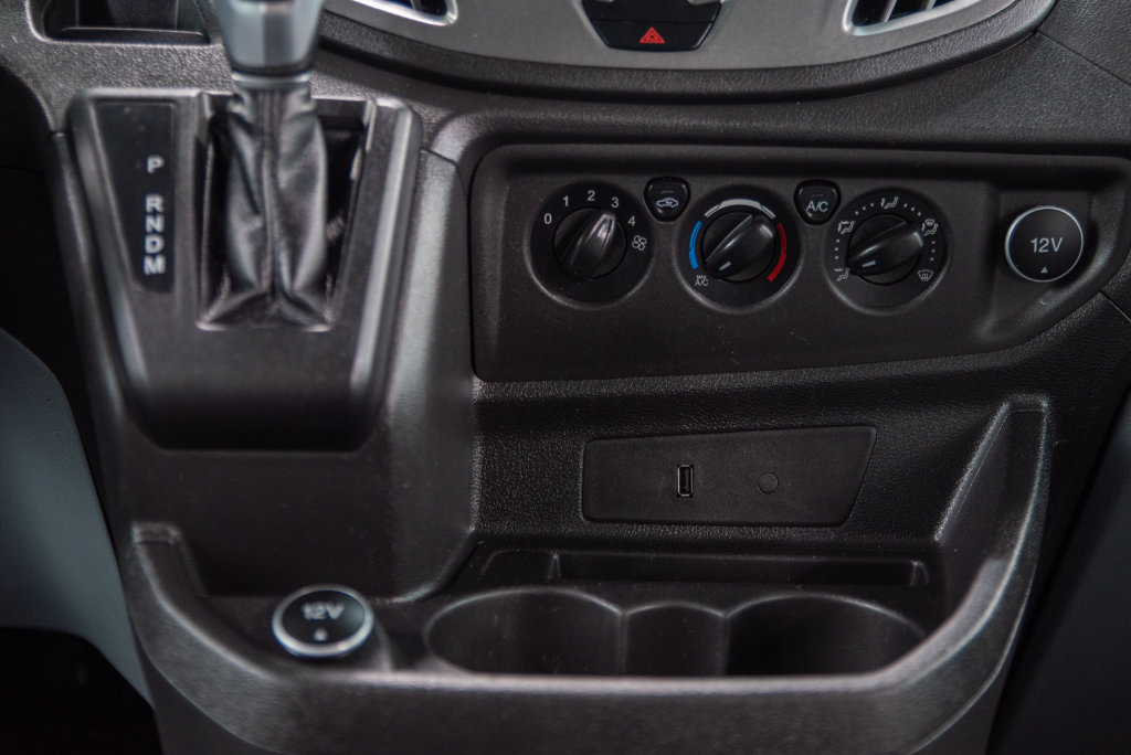 Used 2018 Ford Transit 350 XL RWD image 23
