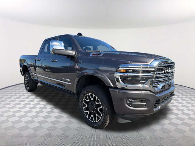 Used 2025 RAM 2500 Limited AWD/4WD image 3