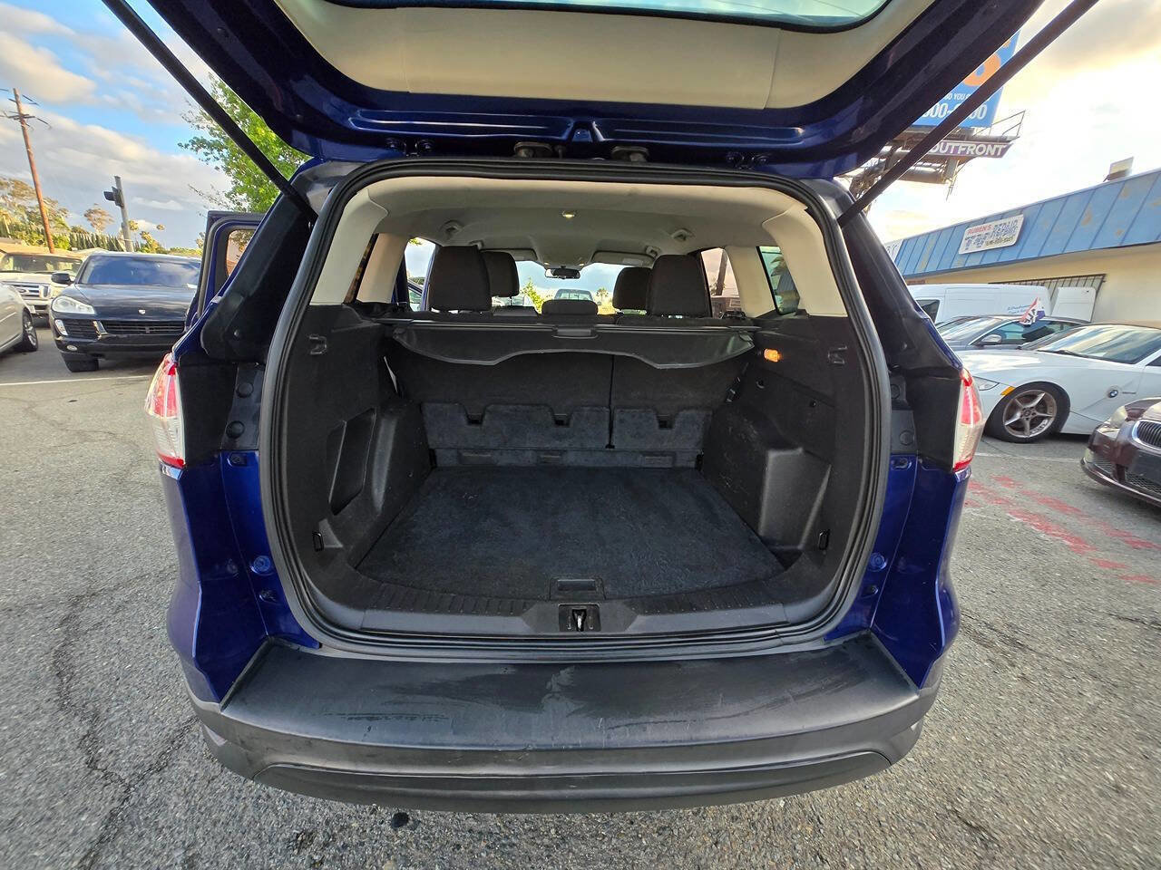 Used 2015 Ford Escape S FWD image 26