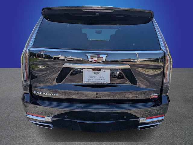Used 2025 Cadillac Escalade Premium Luxury AWD/4WD image 4