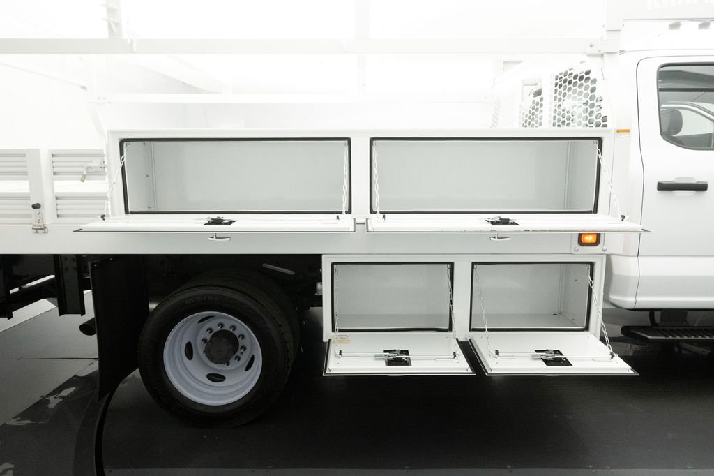 New 2025 Ford F450 XL RWD image 32