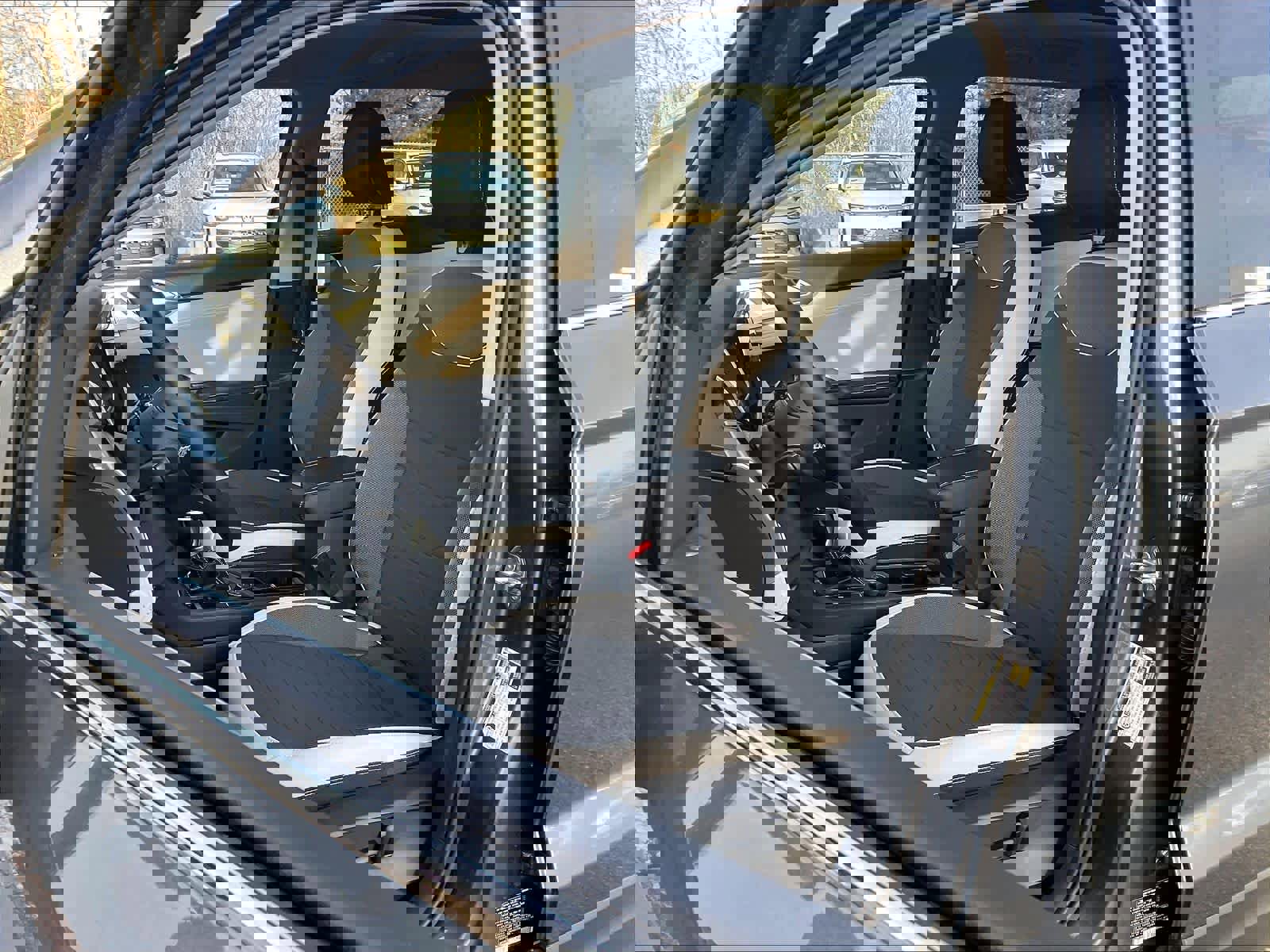 New 2026 Volkswagen Taos SE image 11