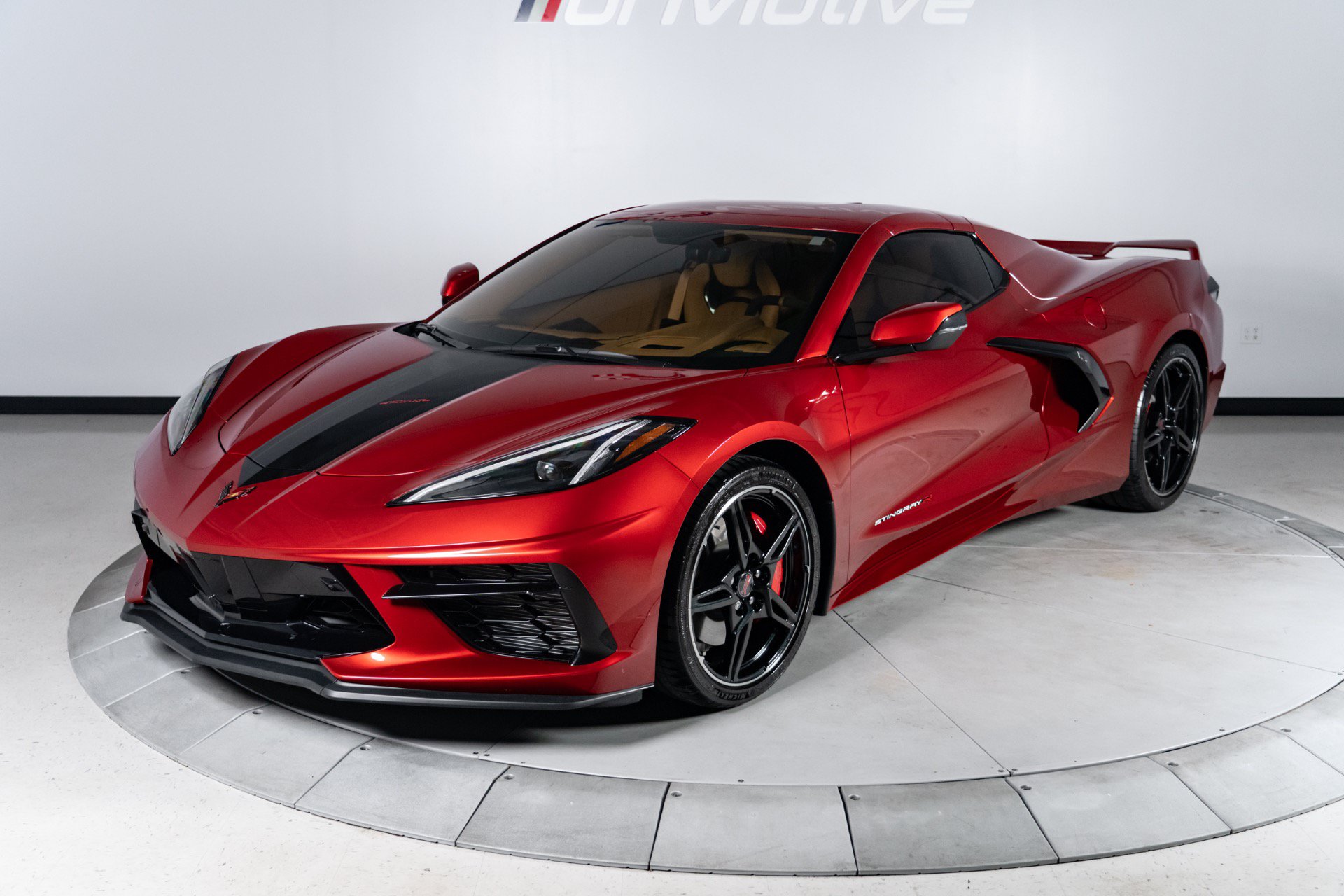 Used 2023 Chevrolet Corvette Stingray Premium Conv w/ Z51 Performance Package RWD image 2