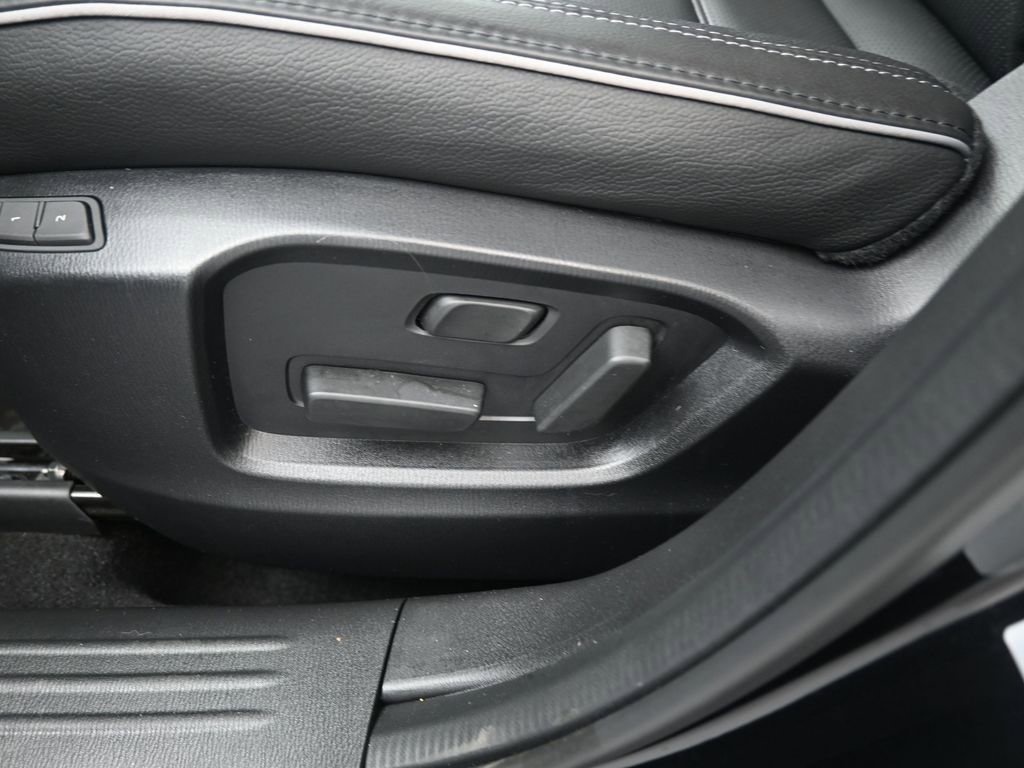 Used 2025 MAZDA CX-5 AWD 2.5 S w/ Premium Plus Pkg image 15