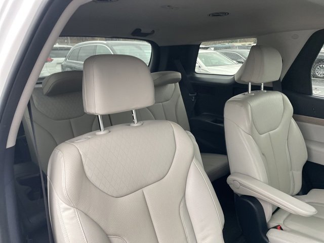 Used 2020 Hyundai Palisade SEL w/ Premium Package image 6