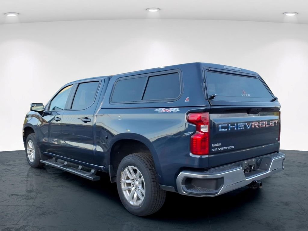 Used 2021 Chevrolet Silverado 1500 LT AWD/4WD image 7