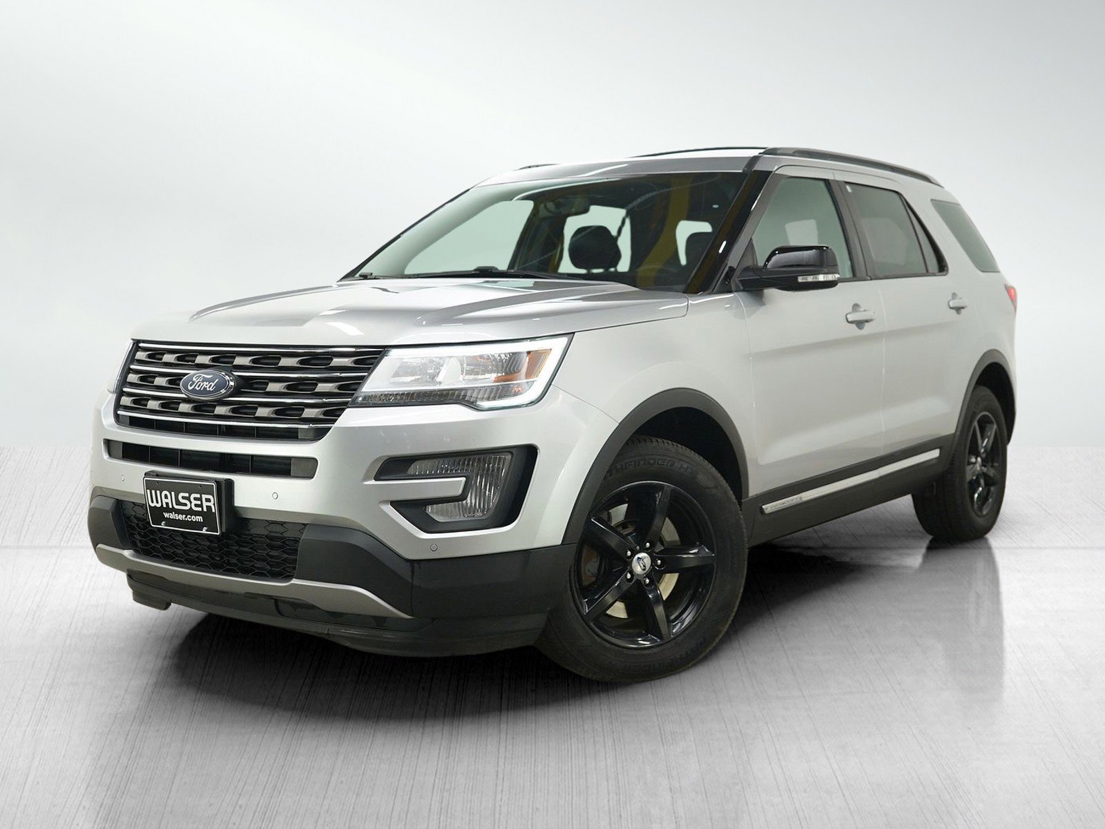Used 2017 Ford Explorer XLT w/ Equipment Group 202A