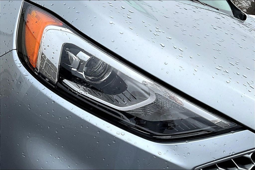 Used 2024 Ford Edge SE image 29