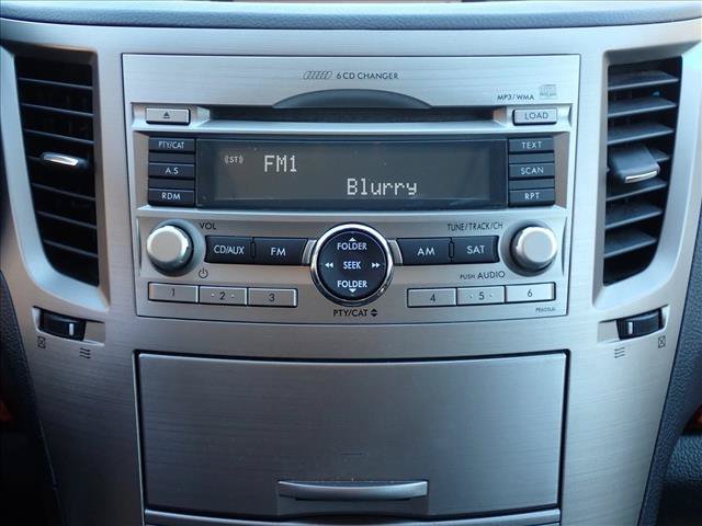 Used 2011 Subaru Outback 2.5i Limited AWD/4WD image 16