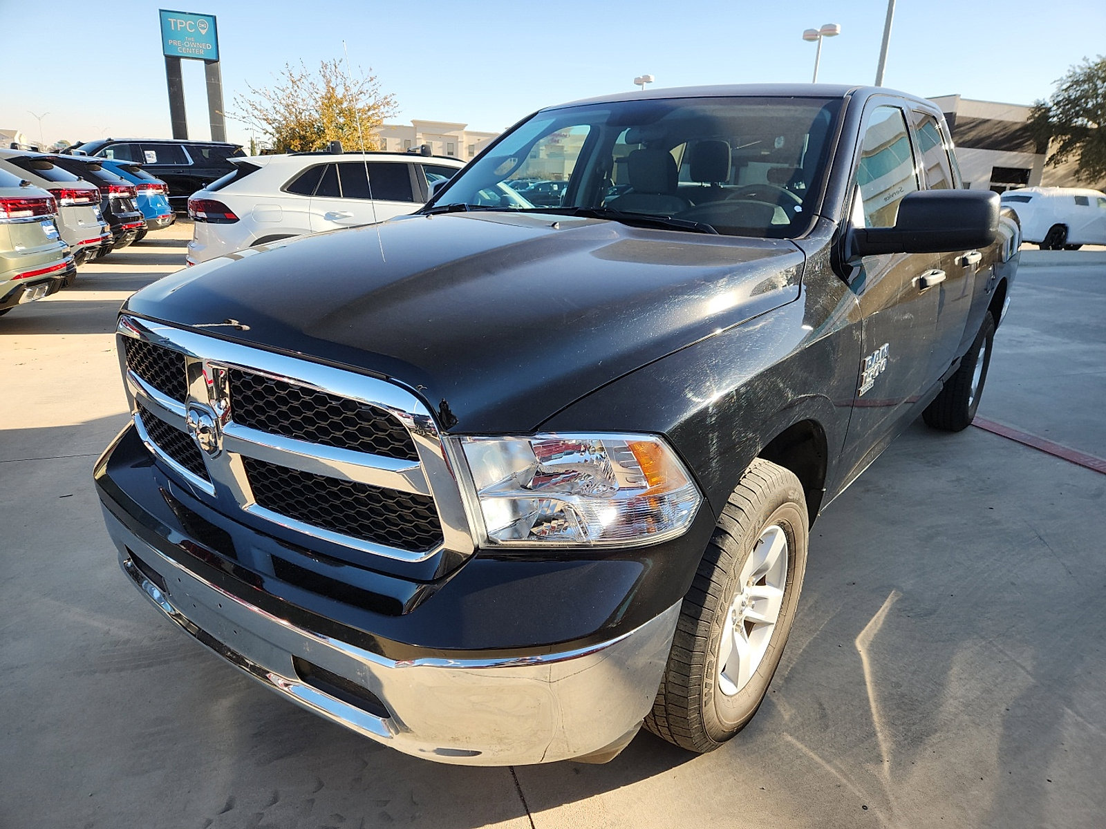 Used 2024 RAM 1500 Classic SLT image 3