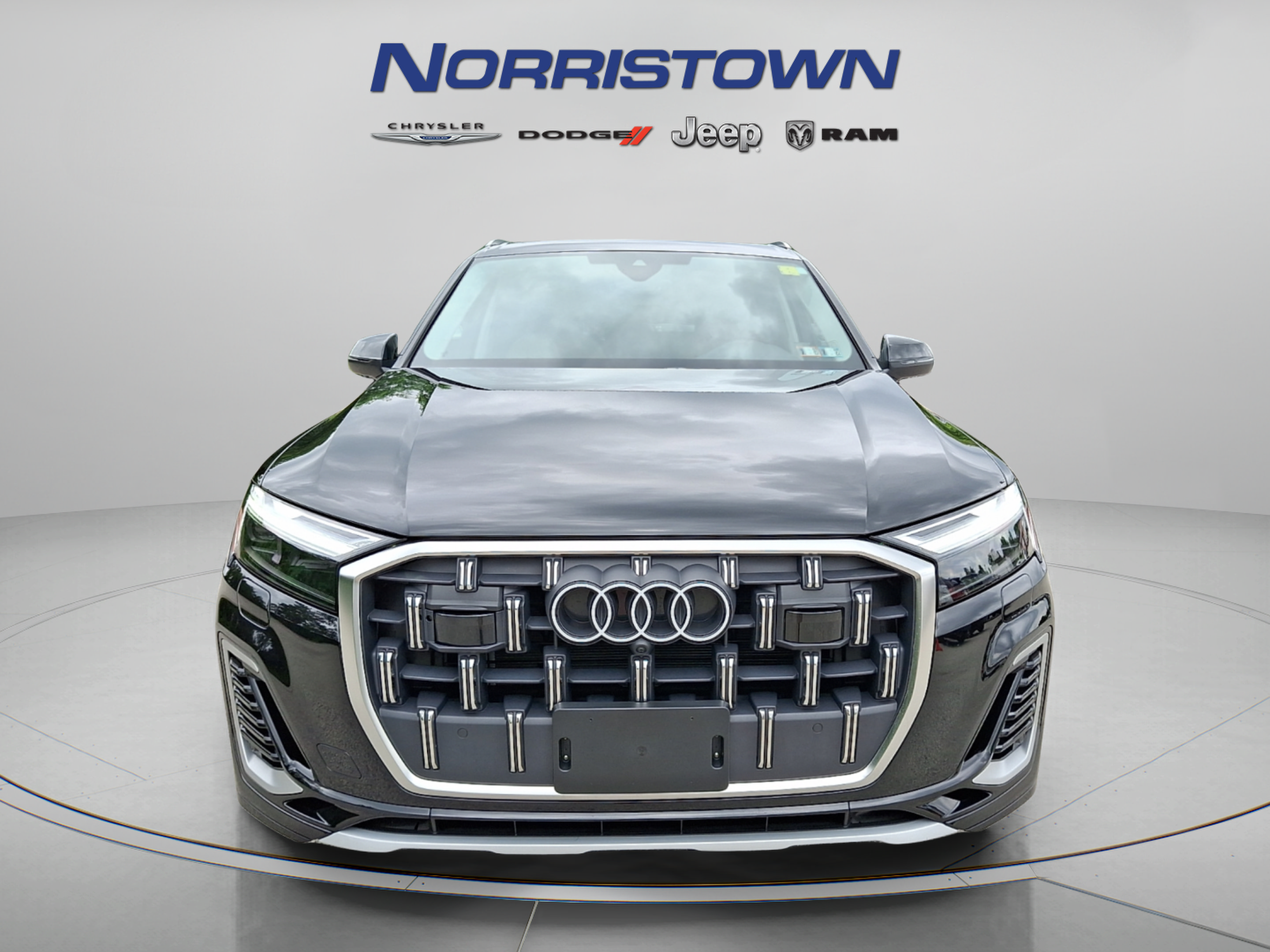 Used 2025 Audi Q7 3.0T Premium Plus w/ Premium Plus Package AWD/4WD image 2