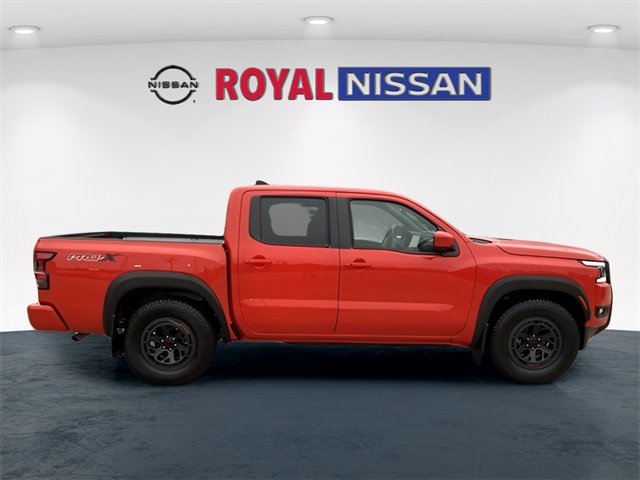 Used 2025 Nissan Frontier Pro-X w/ Pro Convenience Package image 8