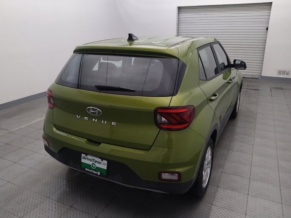 Used 2021 Hyundai Venue SE FWD image 7