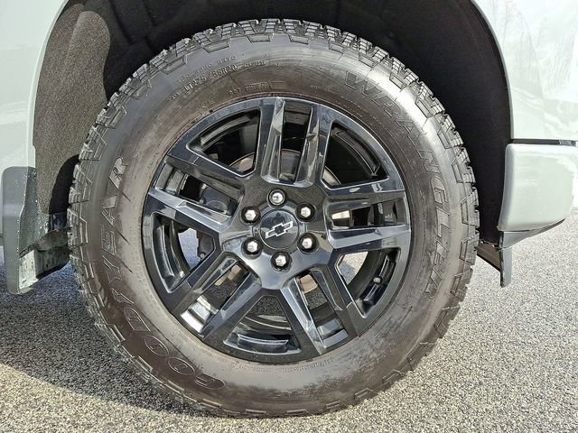 Used 2024 Chevrolet Silverado 1500 RST w/ Convenience Package II AWD/4WD image 11