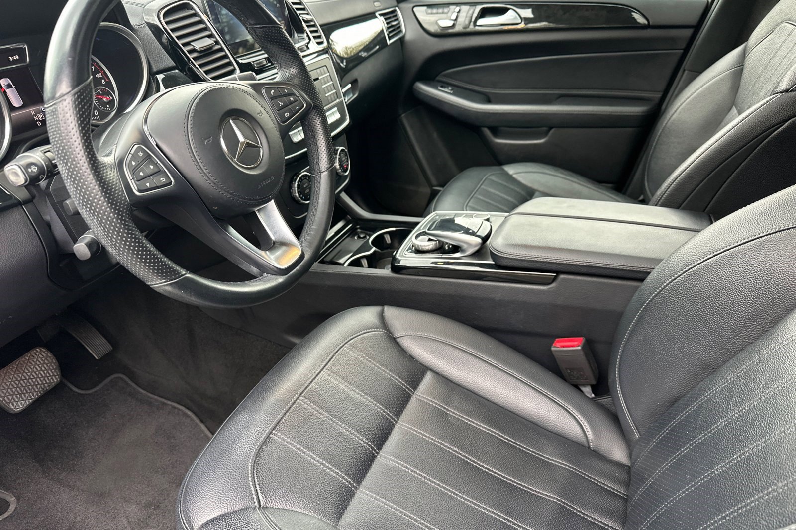 Used 2017 Mercedes-Benz GLS 450 4MATIC image 11