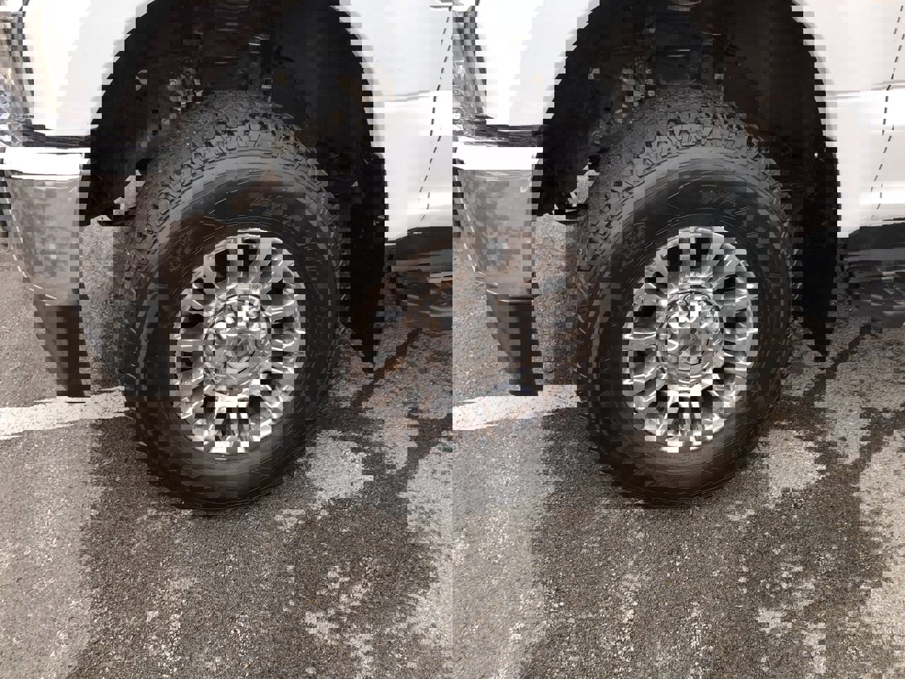 Used 2021 Ford F250 XLT w/ XLT Premium Package image 10