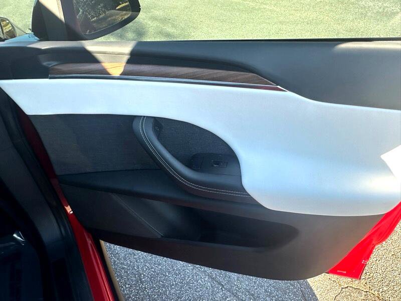Used 2023 Tesla Model X image 70