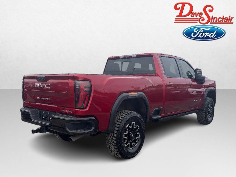 Used 2025 GMC Sierra 2500 AT4X image 7
