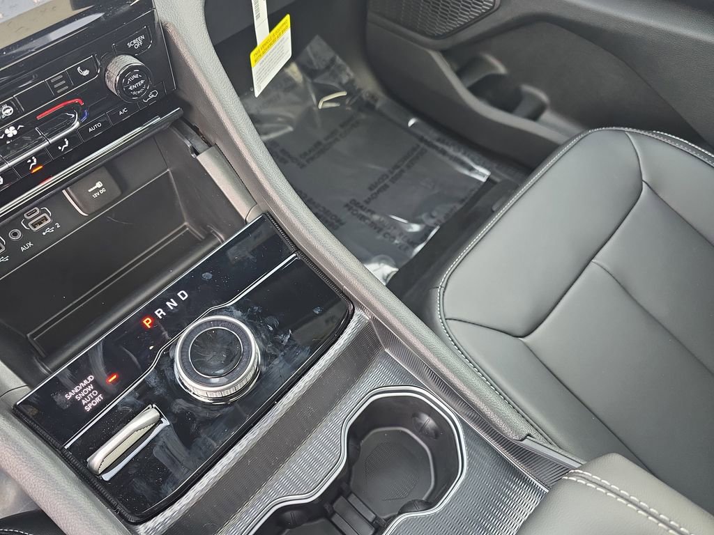 New 2025 Jeep Grand Cherokee Limited w/ MOPAR Finishing Package image 25