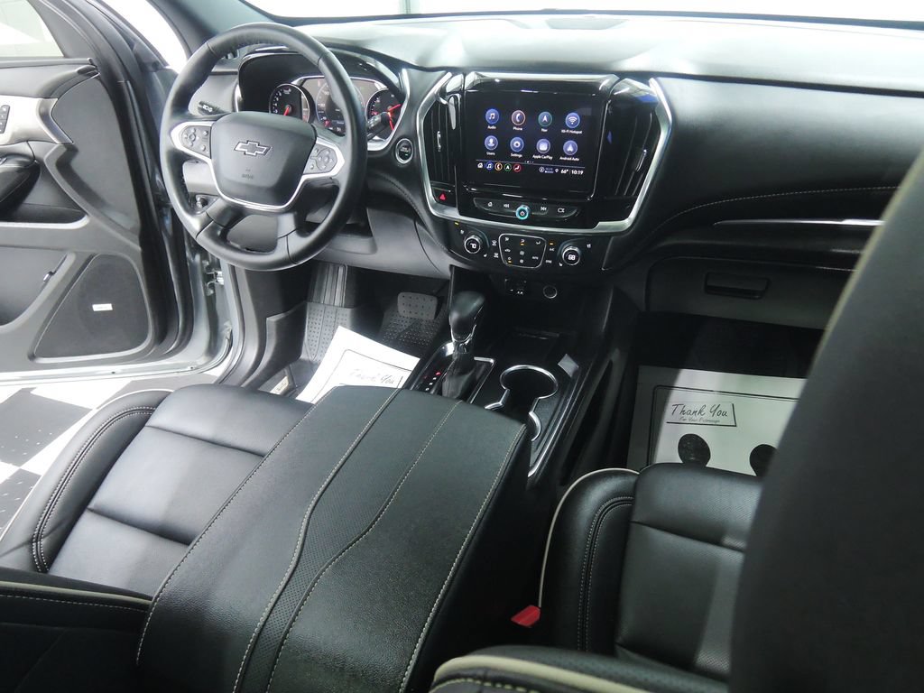 Used 2024 Chevrolet Traverse Premier w/ Redline Edition FWD image 38