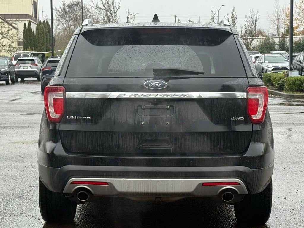 Used 2016 Ford Explorer Limited image 4