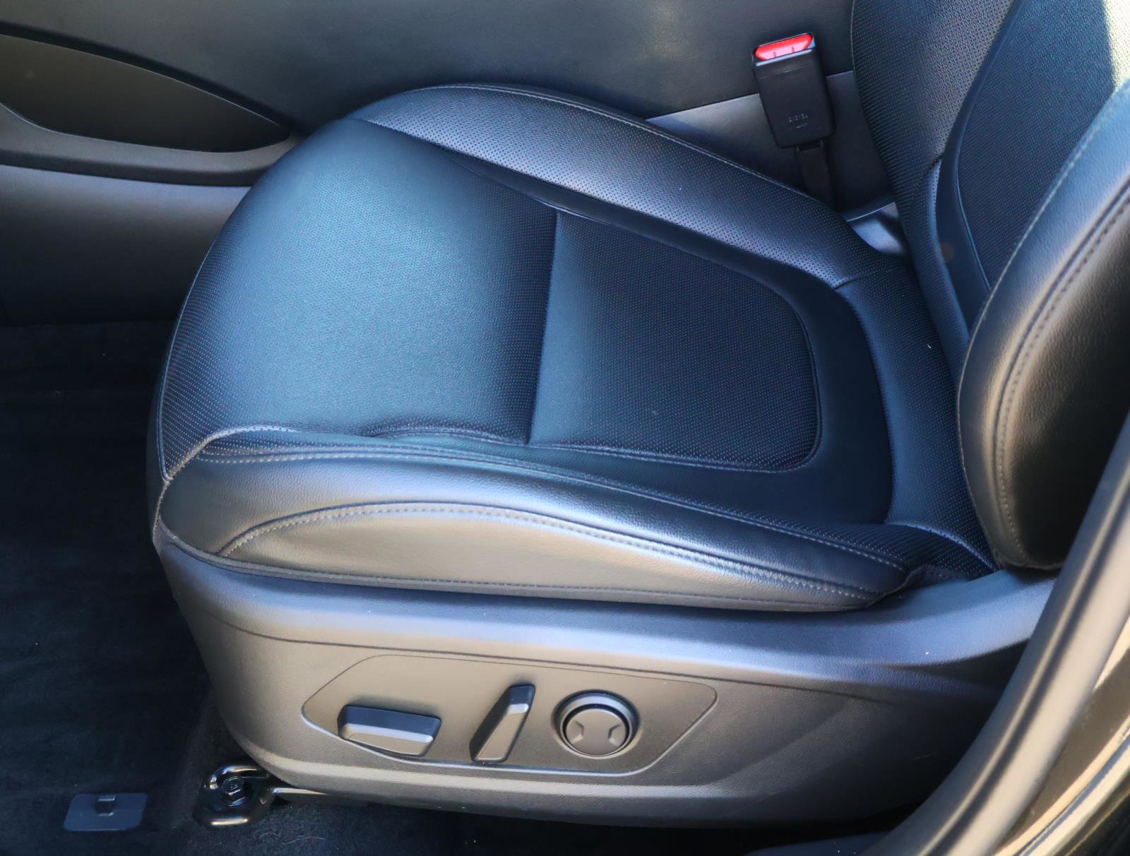 Certified 2025 Hyundai Tucson SEL image 15