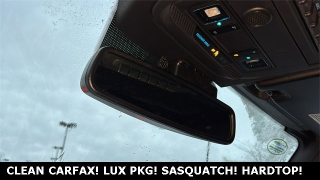 Used 2024 Ford Bronco Badlands image 20