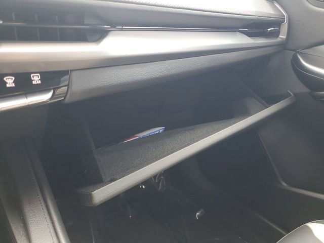 Used 2024 Cadillac XT4 Premium Luxury image 36