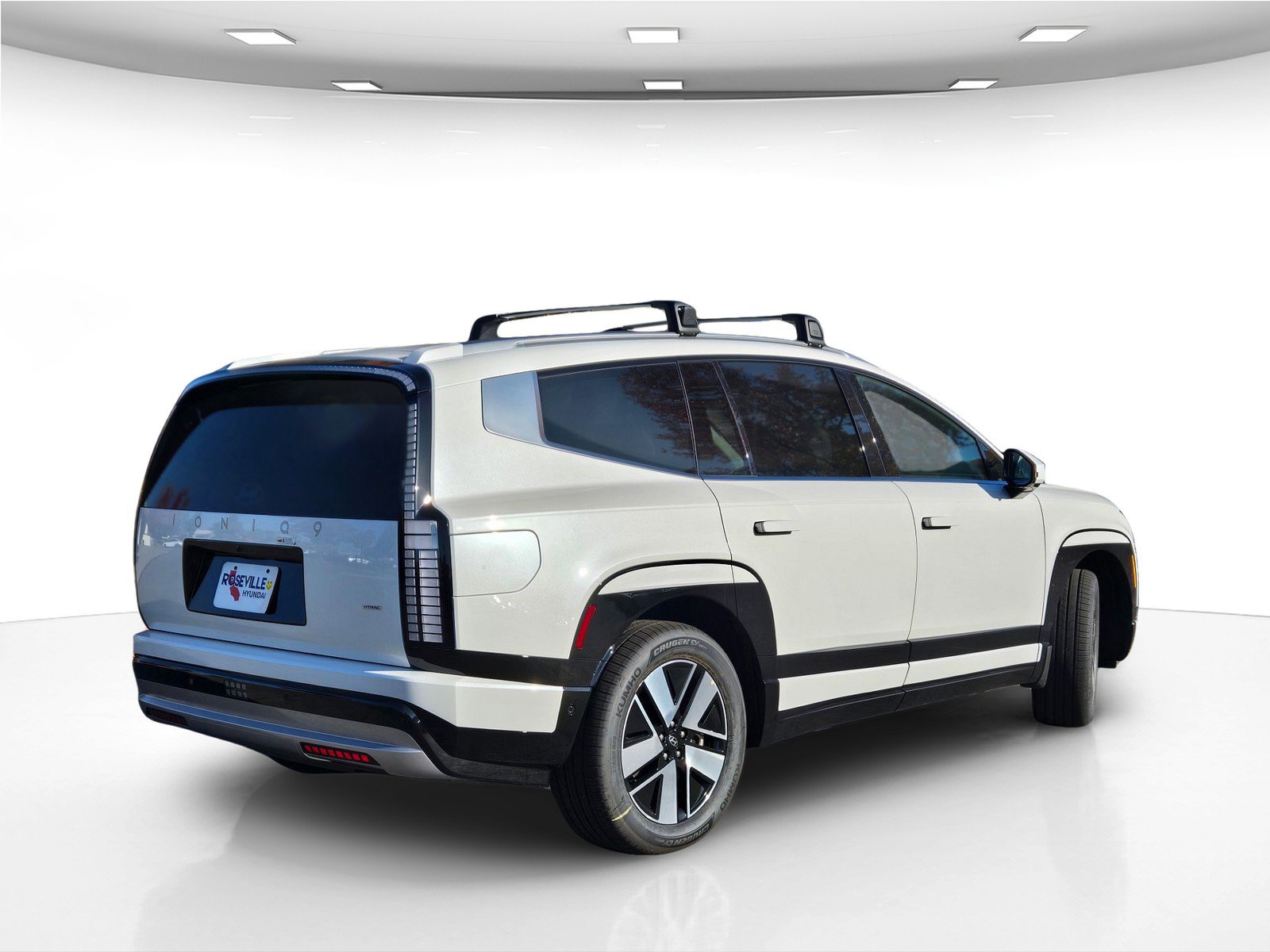 New 2026 Hyundai Ioniq 9 SEL image 8