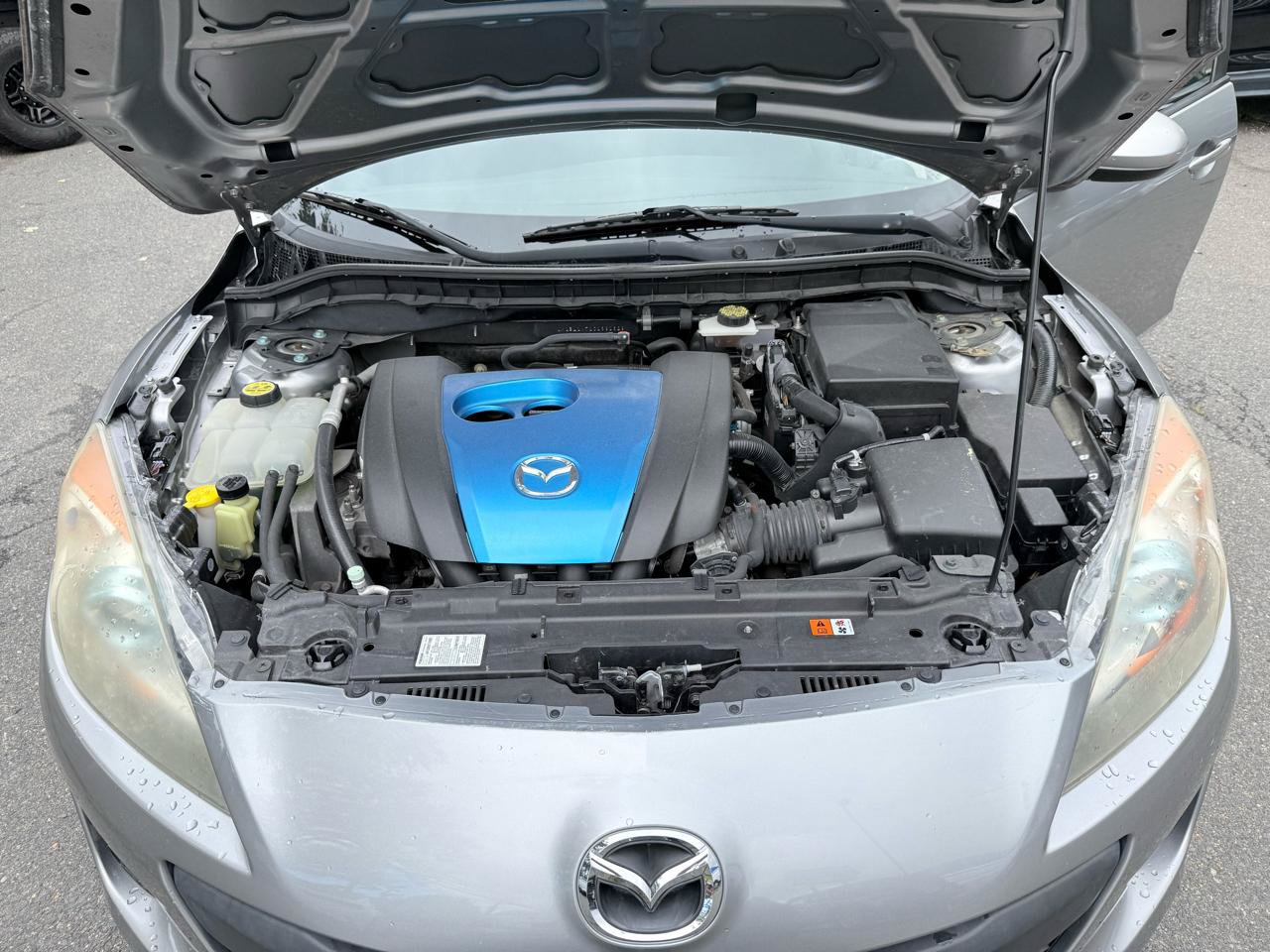Used 2012 MAZDA MAZDA3 i Touring FWD image 26