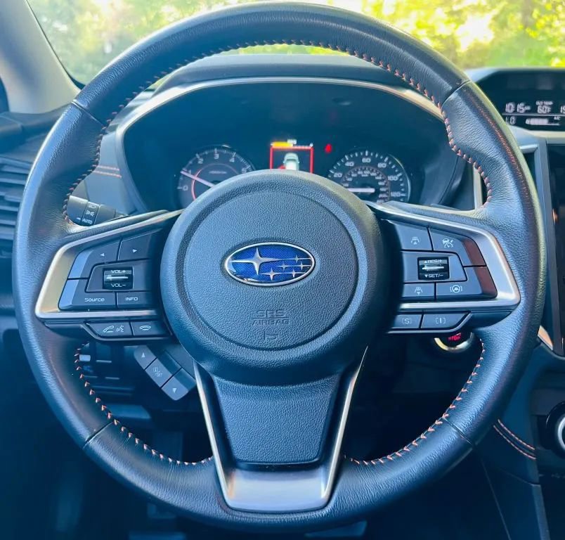 Used 2023 Subaru Crosstrek 2.0i Premium image 12