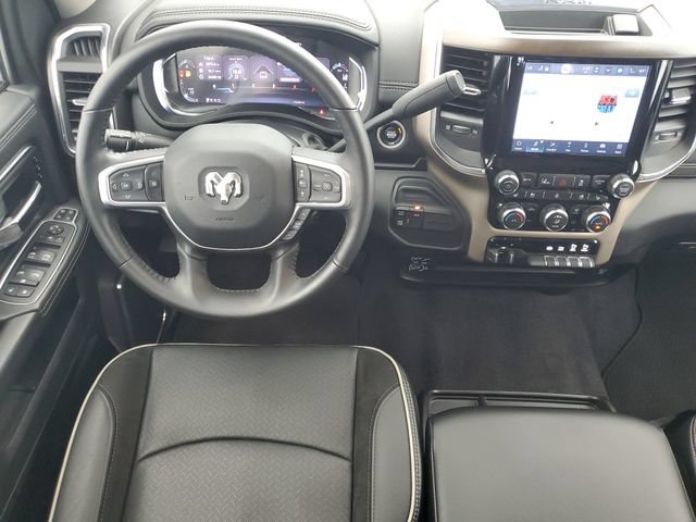 Used 2024 RAM 2500 Laramie w/ Safety Group AWD/4WD image 17