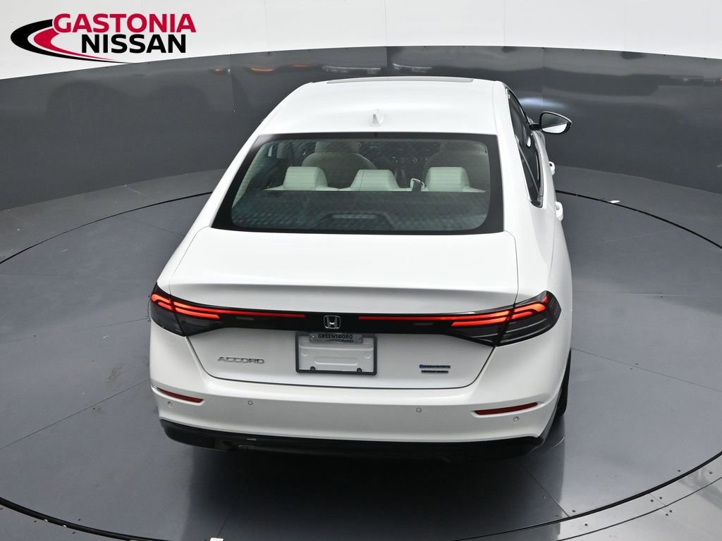 Used 2024 Honda Accord Touring image 31