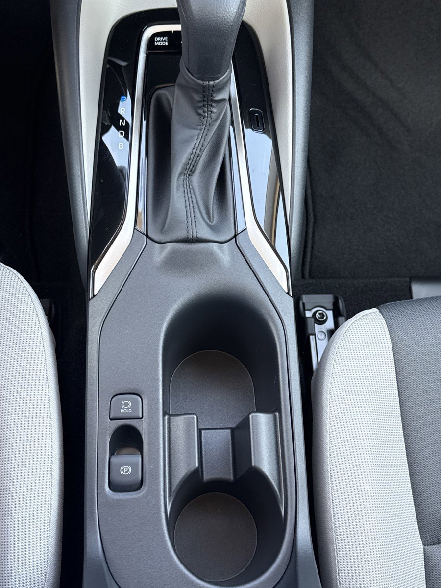 New 2025 Toyota Corolla LE image 25