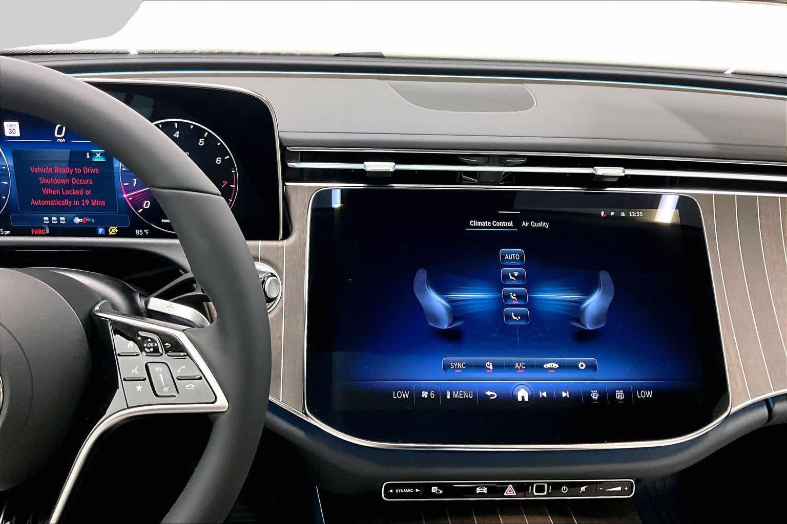 New 2026 Mercedes-Benz E 350 4MATIC Sedan image 6