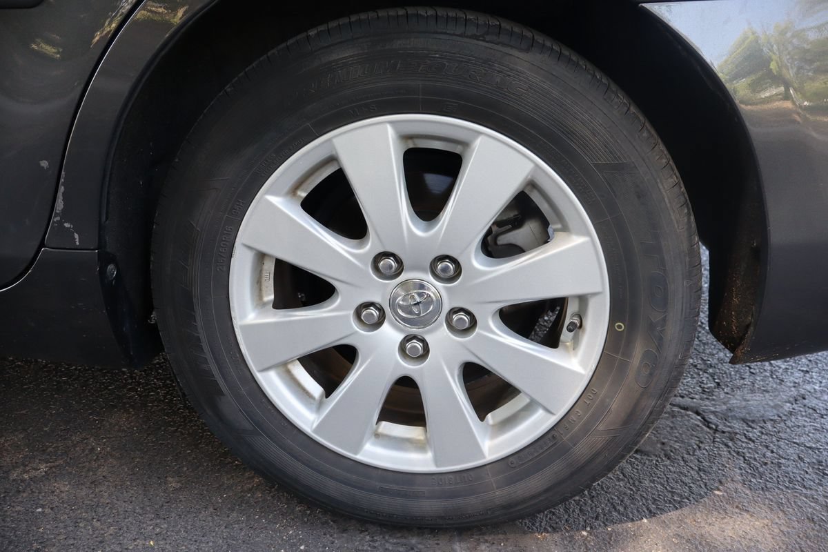 Used 2009 Toyota Camry Hybrid FWD image 41